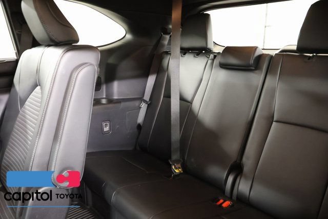 Certified 2026 Toyota Highlander XSE AWD/4WD image 35