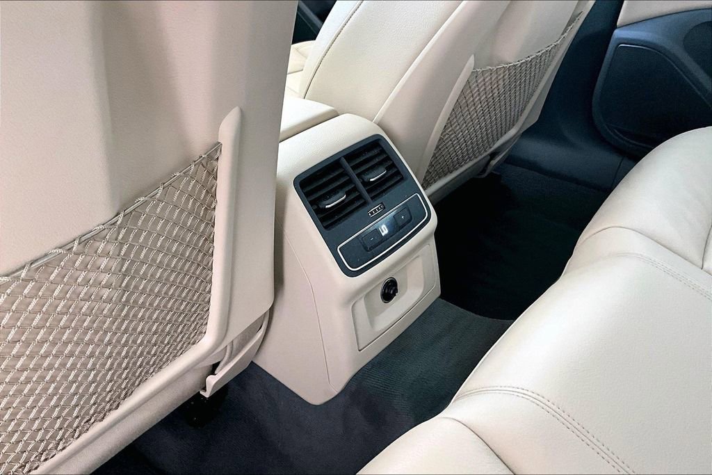 Used 2018 Audi A4 2.0T Ultra Premium image 26