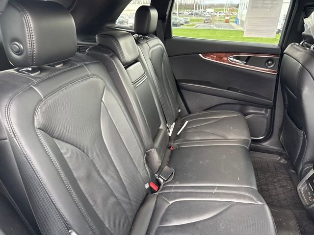 Used 2019 Lincoln Nautilus Reserve image 14