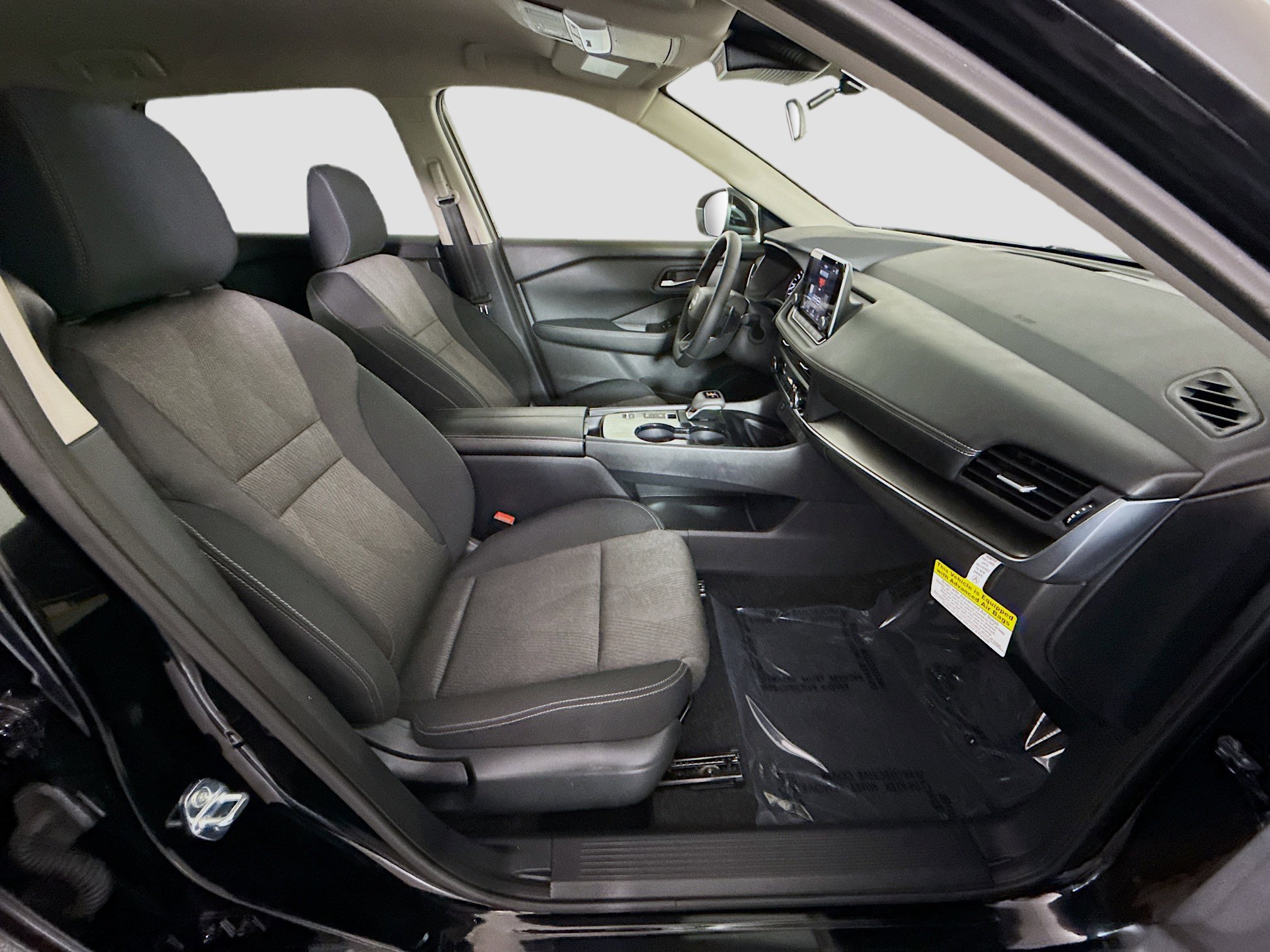 Used 2026 Nissan Rogue SV image 29