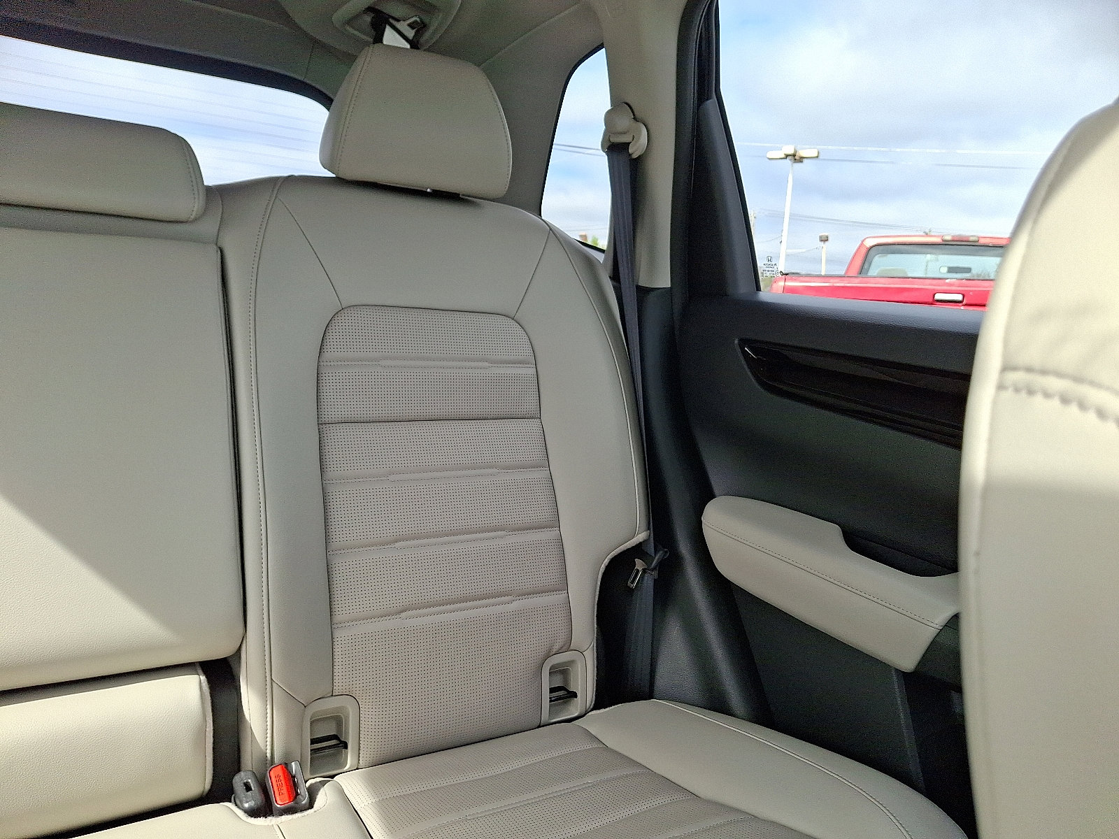 Used 2023 Honda CR-V EX-L image 16