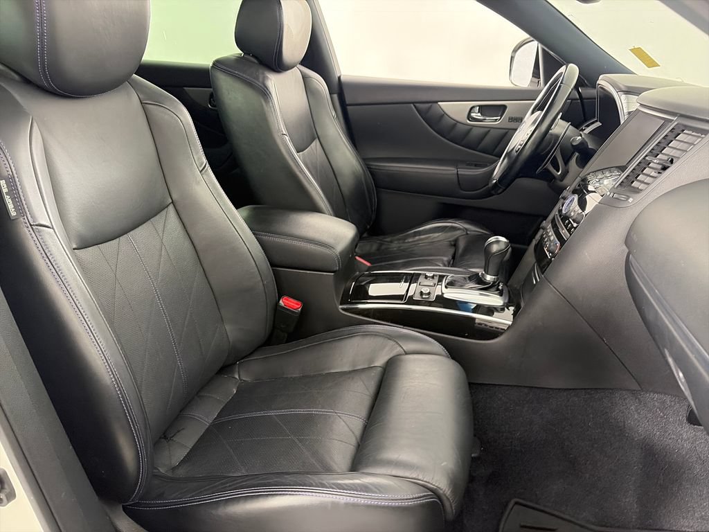 Used 2016 INFINITI QX70 AWD w/ Premium Package image 31