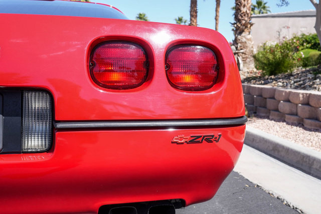 Used 1990 Chevrolet Corvette ZR-1 RWD image 59