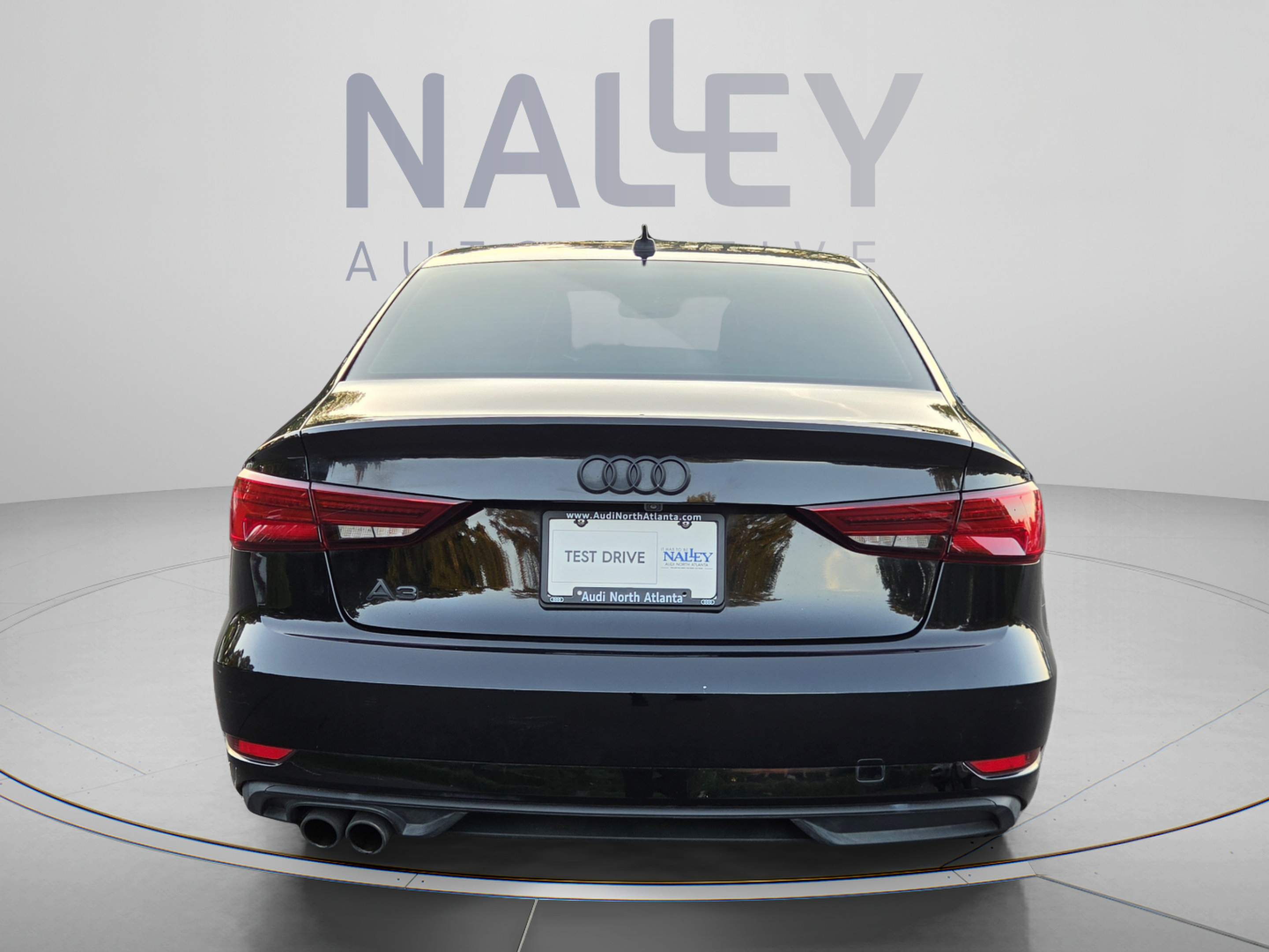 Used 2018 Audi A3 2.0T Premium FWD image 4