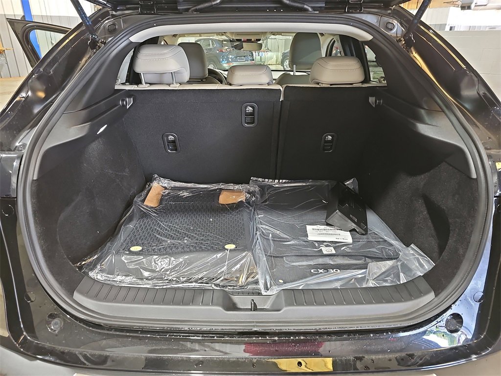 New 2025 MAZDA CX-30 AWD 2.5 S w/ Preferred Package image 12
