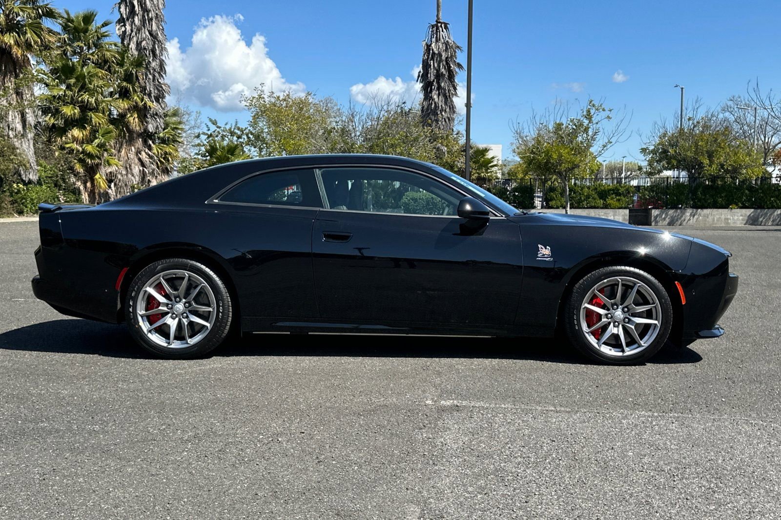 New 2024 Dodge Charger Daytona Scat Pack w/ Plus Group AWD/4WD image 2