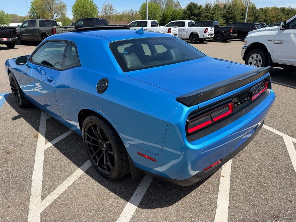 Used 2023 Dodge Challenger R/T Scat Pack RWD image 6