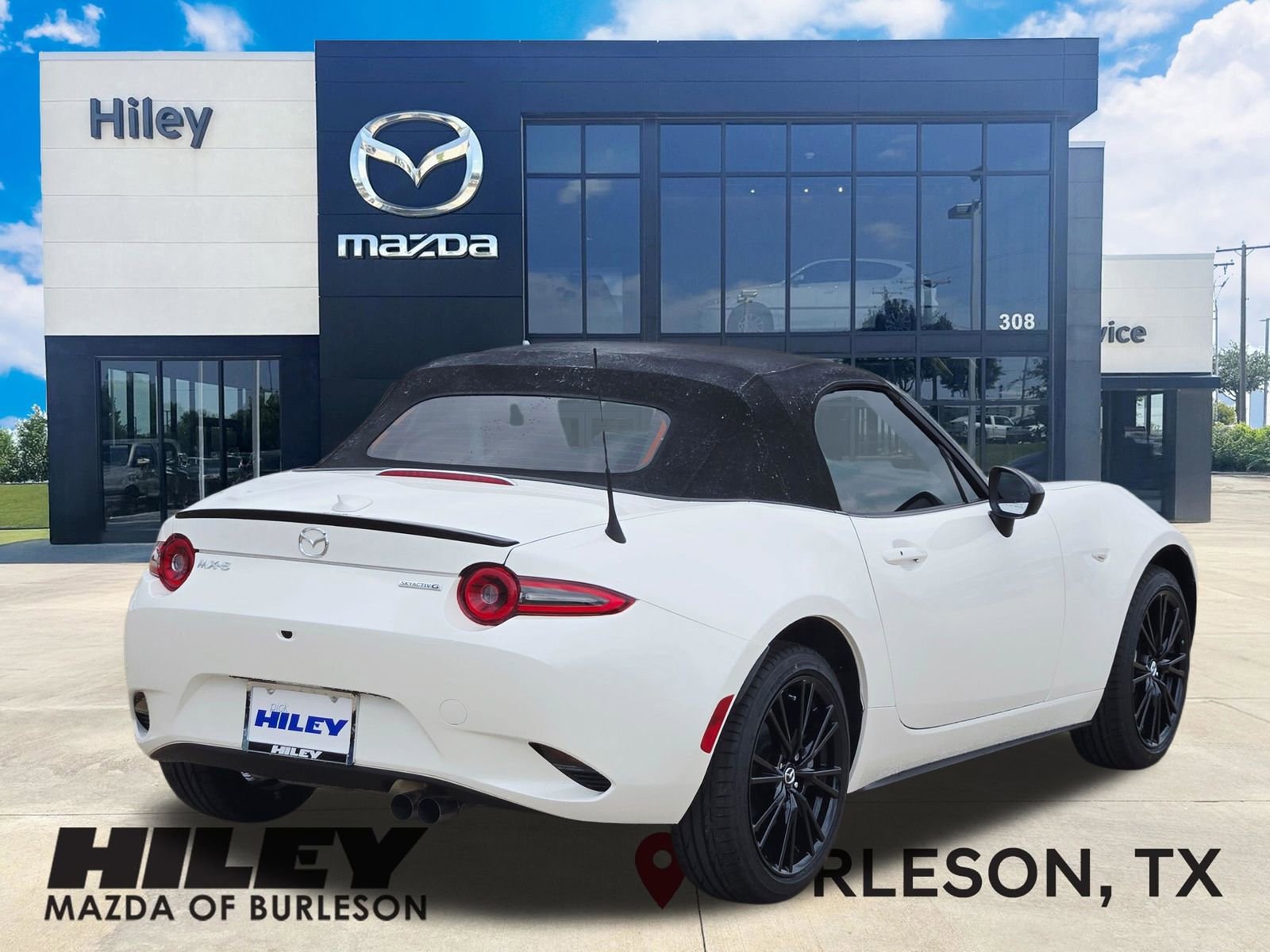 New 2026 MAZDA MX-5 Miata Club image 4