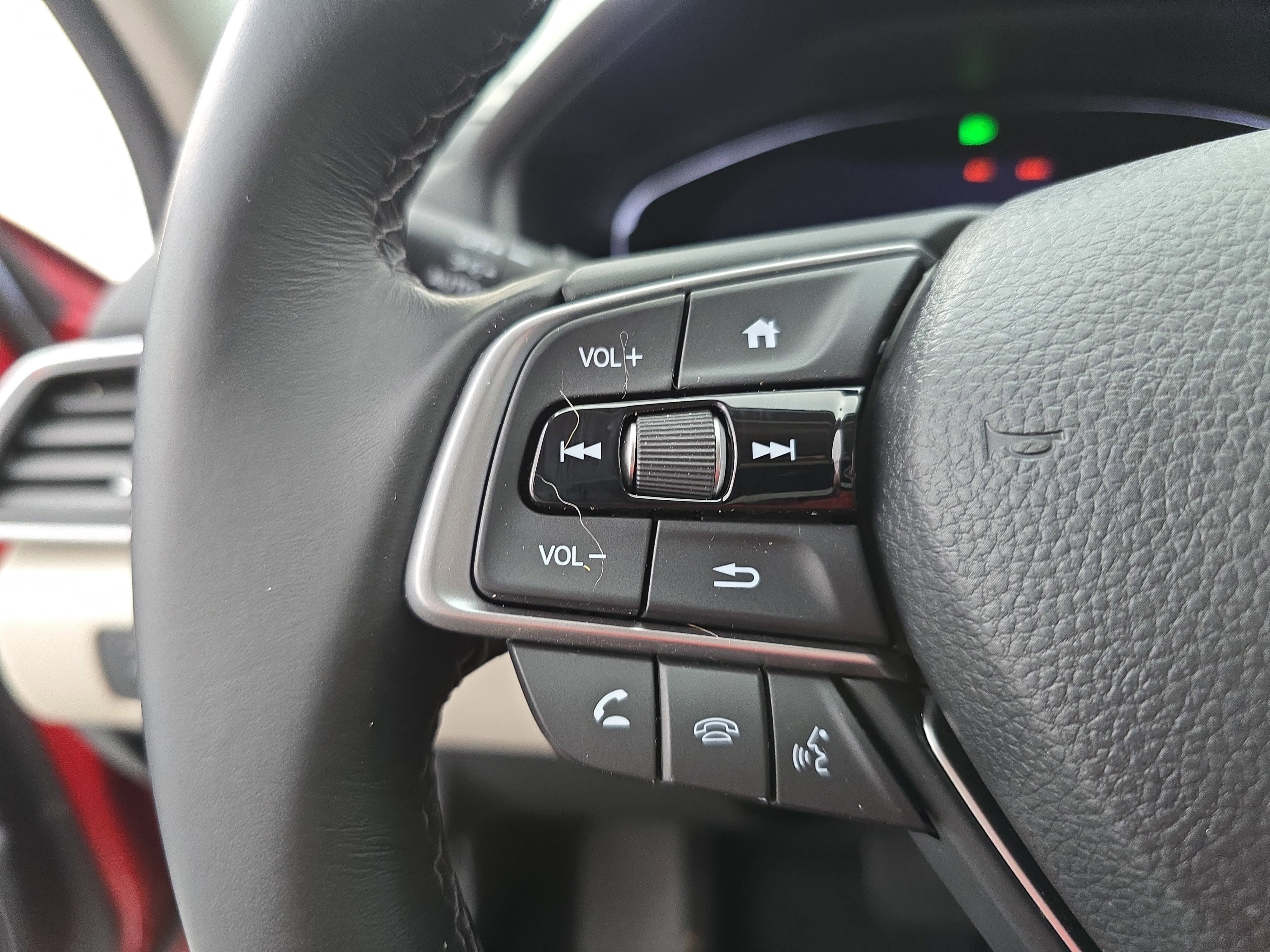 Used 2019 Honda Accord EX-L image 16