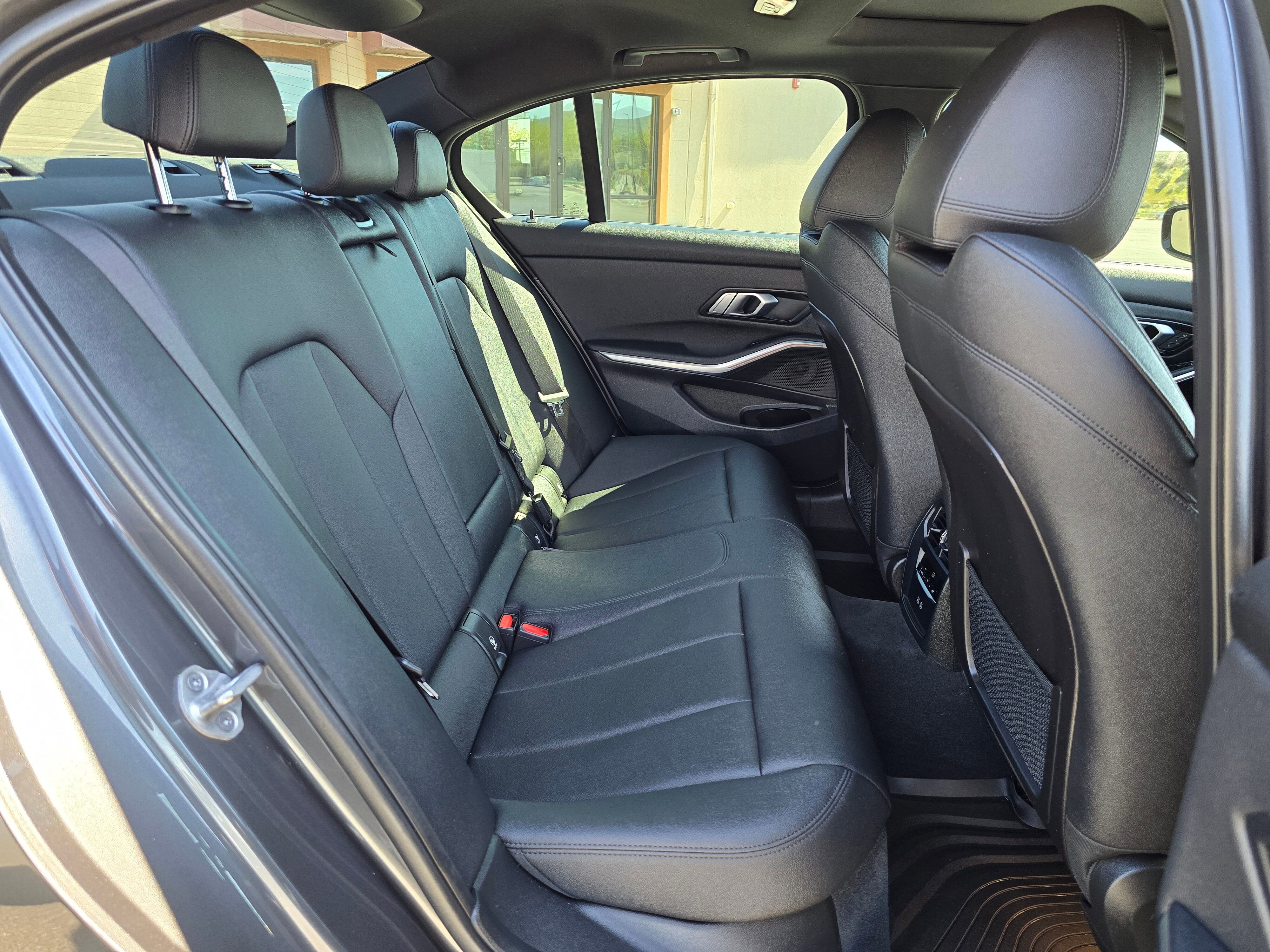 Used 2021 BMW 330i xDrive Sedan w/ Convenience Package image 46