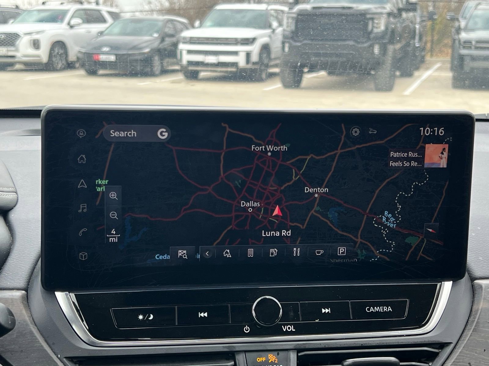 Used 2024 Nissan Altima 2.5 SV w/ SV Premium Package image 30