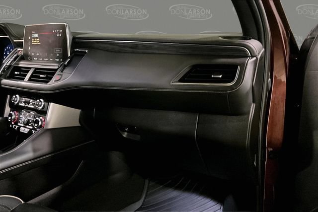 Used 2023 GMC Yukon XL SLT w/ SLT Luxury Package AWD/4WD image 31