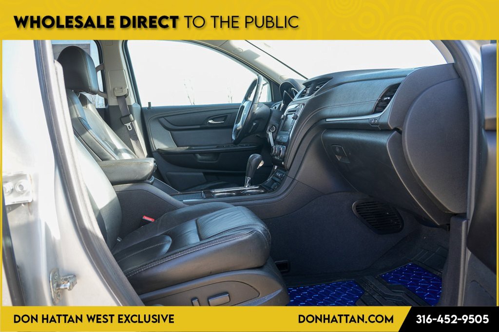 Used 2015 Chevrolet Traverse LT image 26