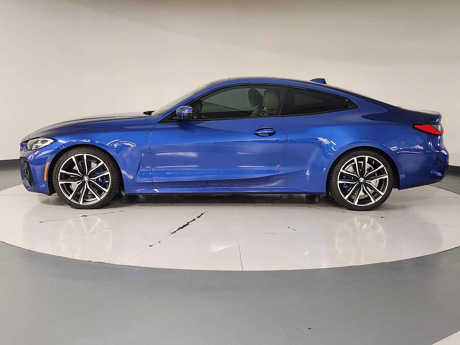Used 2021 BMW 430i Coupe w/ M Sport Package RWD image 10