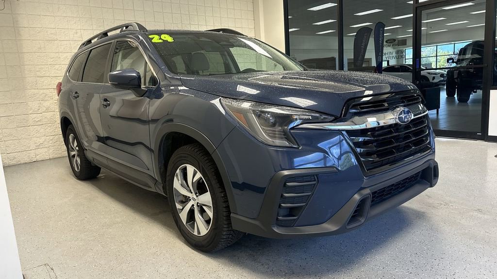 Used 2024 Subaru Ascent Premium w/ Convenience Package image 37
