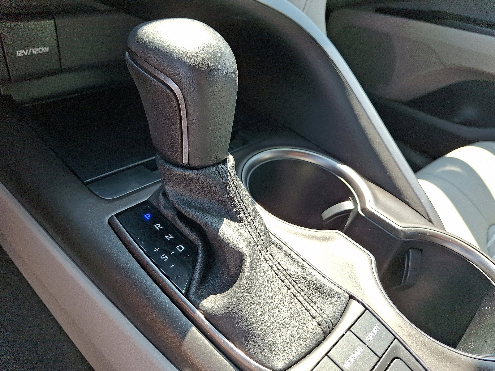 Certified 2023 Toyota Camry SE image 15