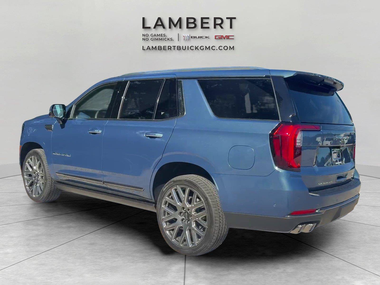 New 2027 GMC Yukon Denali Ultimate w/ LPO, Floor Liner Package AWD/4WD image 3