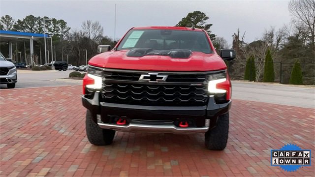 Used 2022 Chevrolet Silverado 1500 ZR2 w/ Technology Package image 4