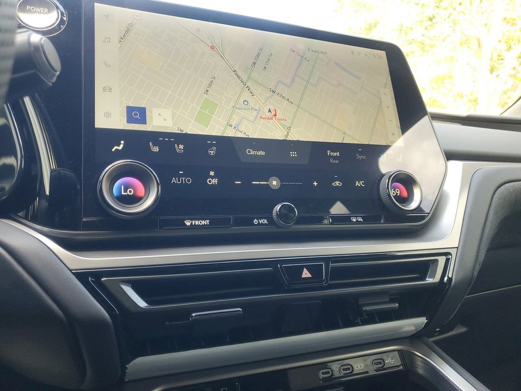 Used 2025 Lexus TX 500h AWD w/ Technology Package image 26