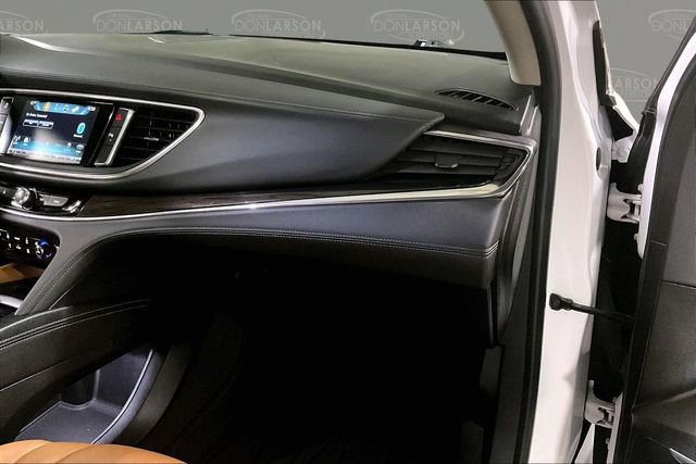 Used 2018 Buick Enclave Essence w/ Trailering Package image 31