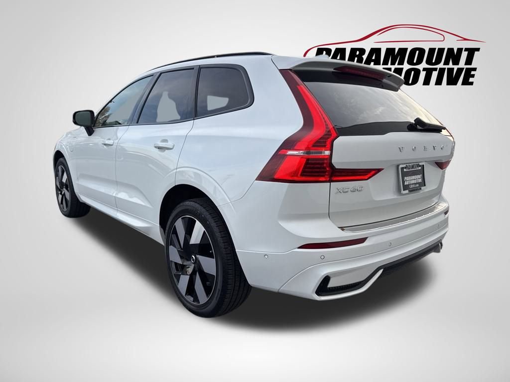 Used 2024 Volvo XC60 T8 Plus w/ Protection Package Premier image 5