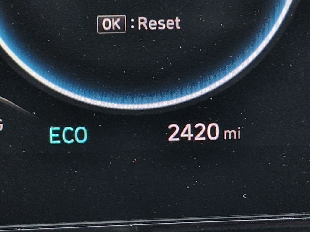 New 2025 Hyundai Elantra SEL image 19