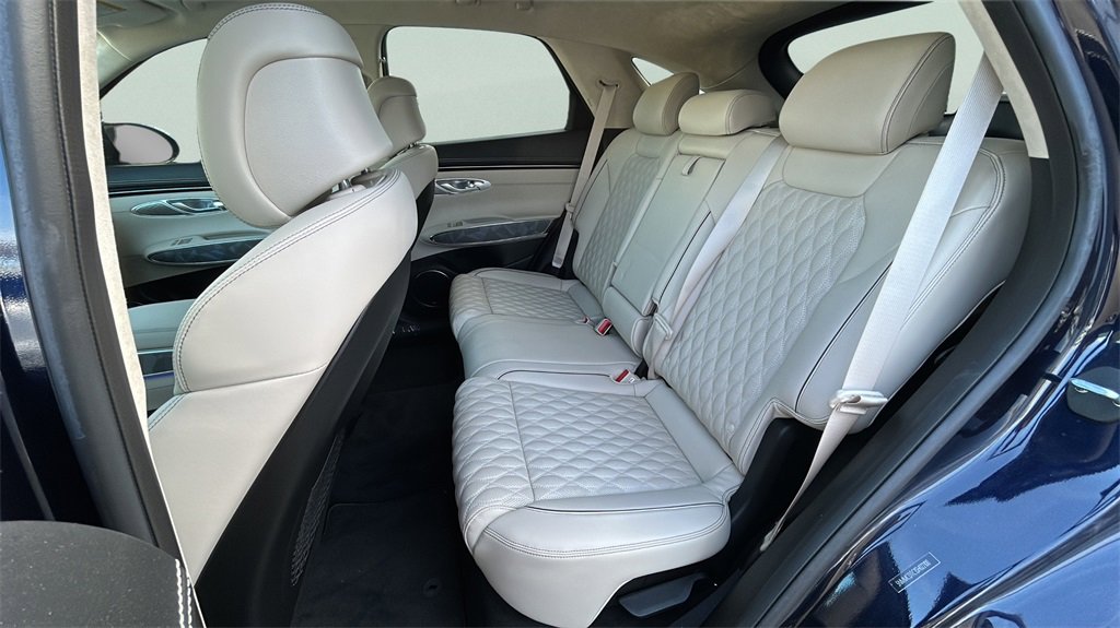 Used 2025 Genesis GV70 3.5T Sport w/ Sport Advanced Package image 28