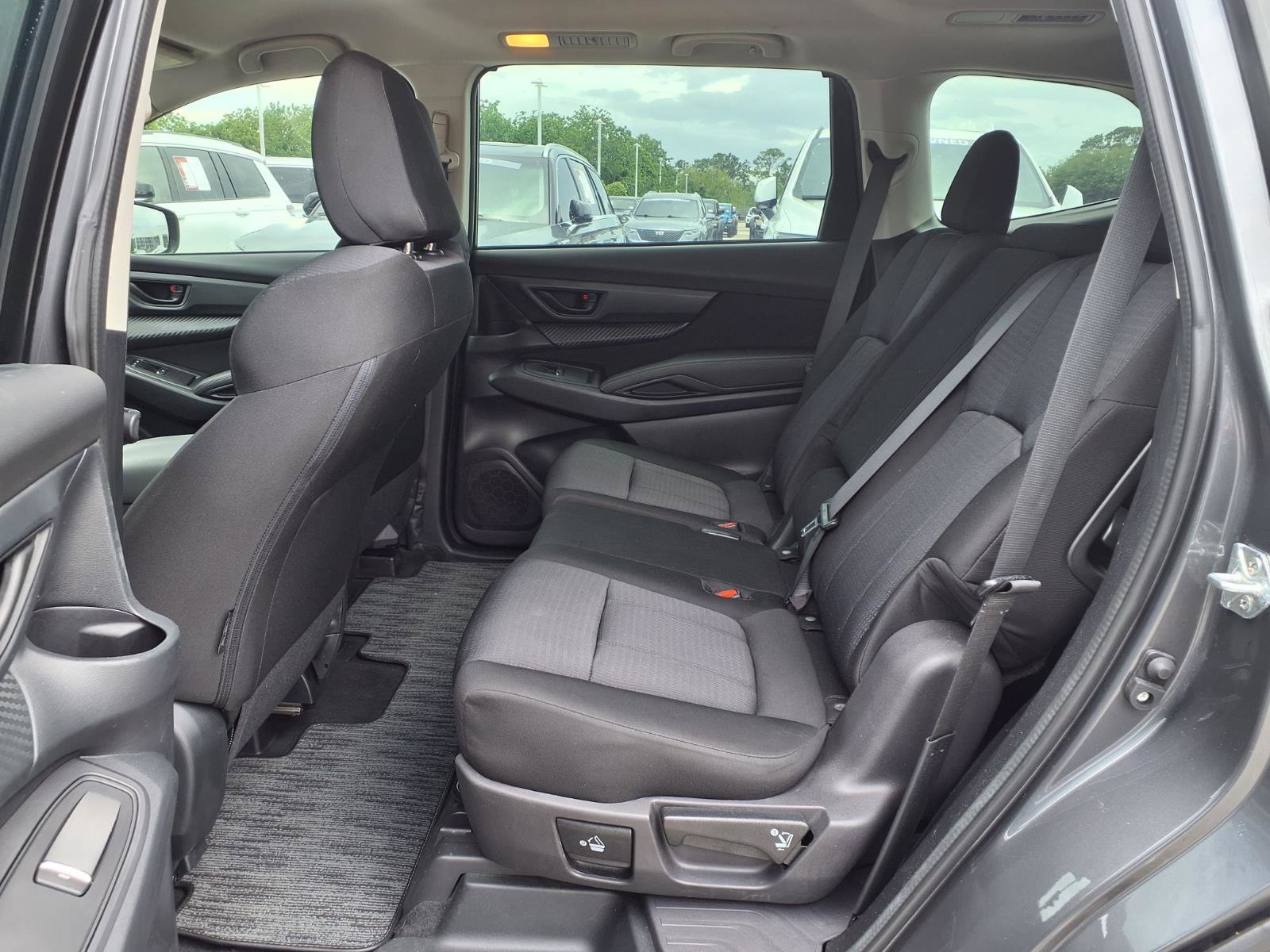 Used 2023 Subaru Ascent 8-Passenger AWD/4WD image 9