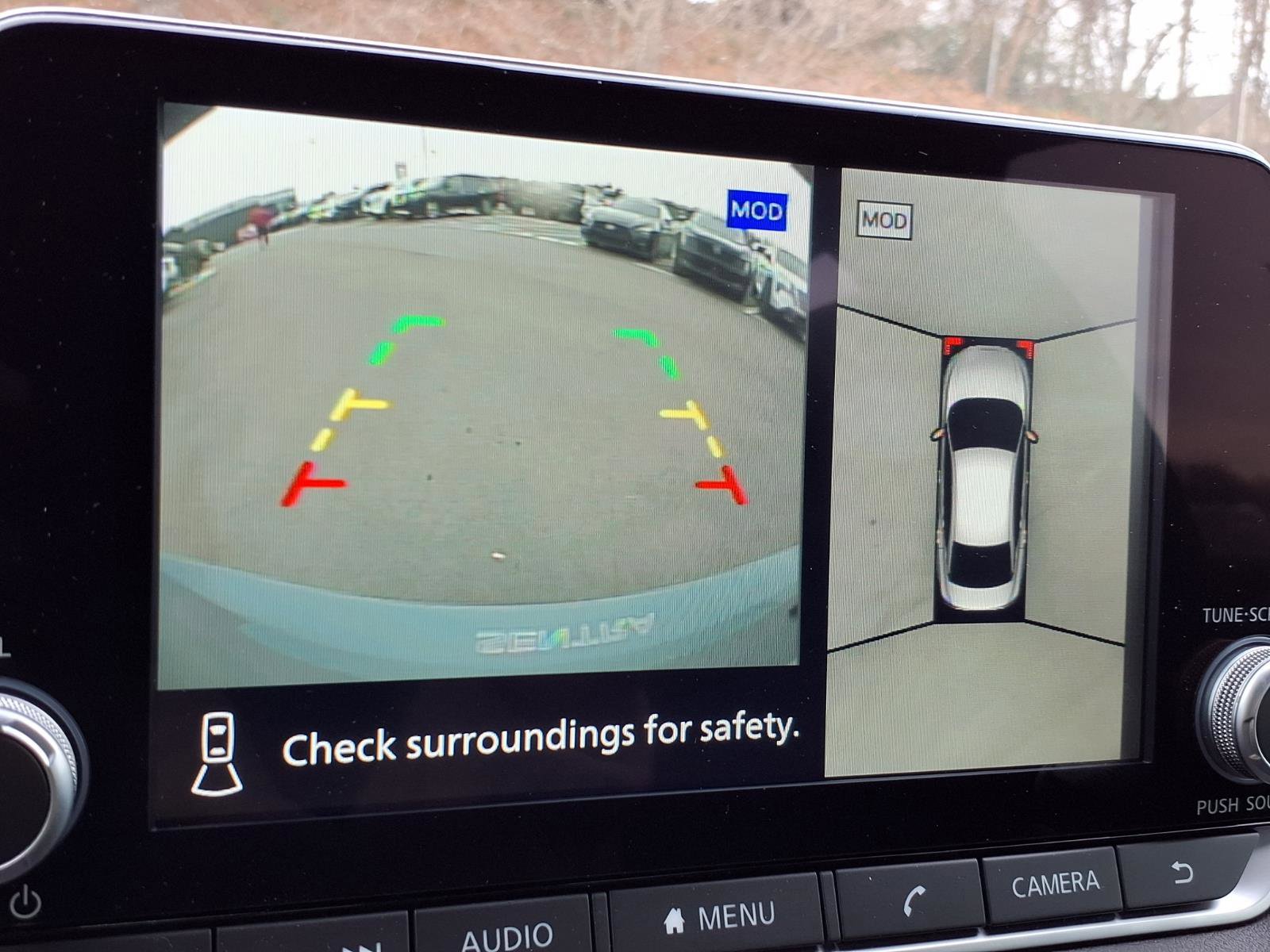 Certified 2025 Nissan Sentra SR w/ SR Premium Package image 17