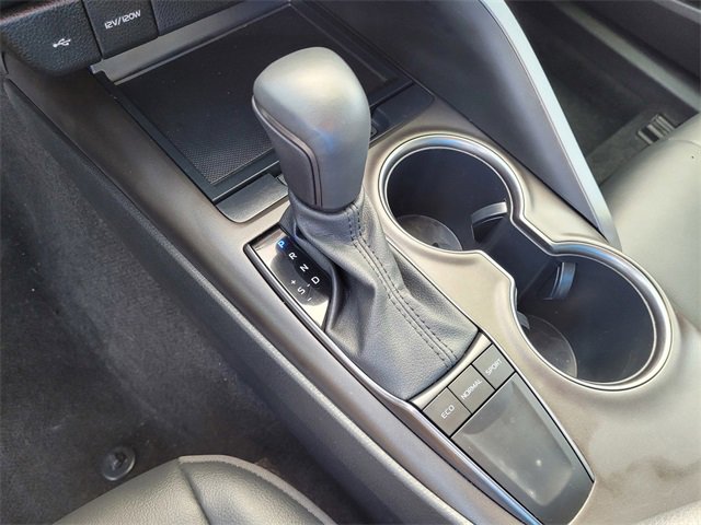 Used 2023 Toyota Camry SE image 15