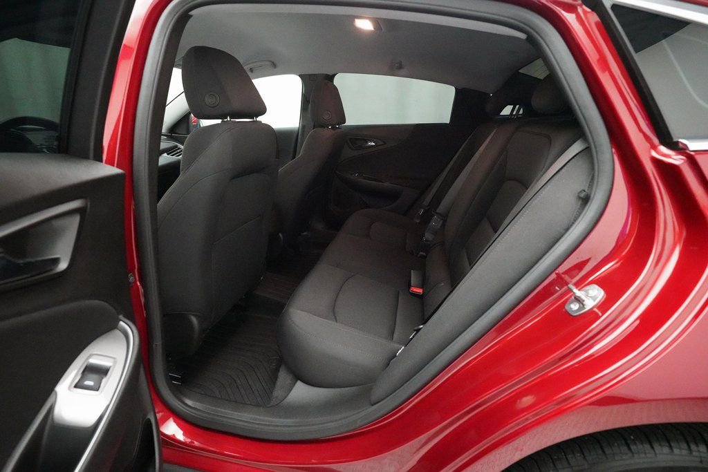 Used 2024 Chevrolet Malibu RS image 15