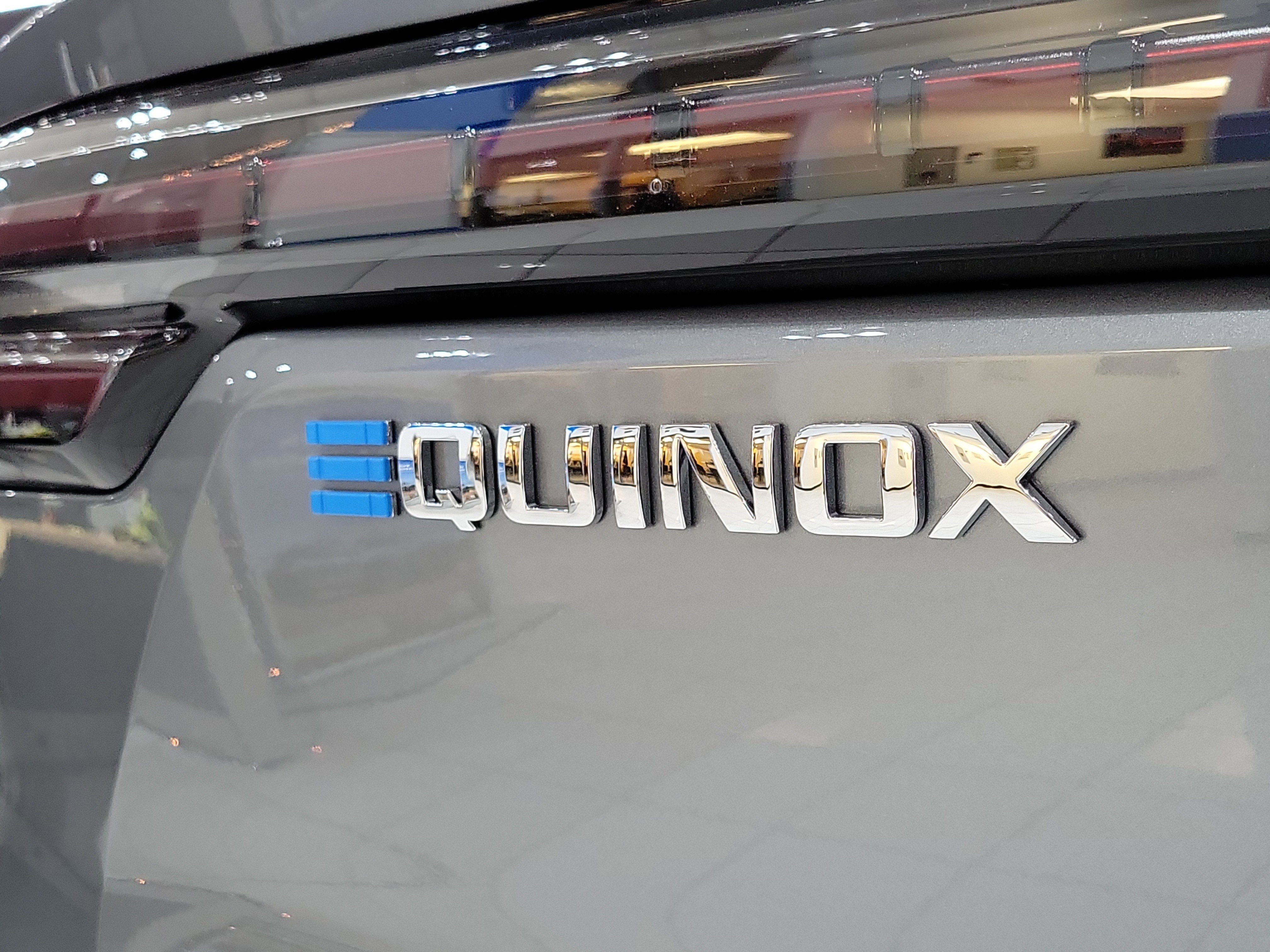 New 2026 Chevrolet Equinox EV LT FWD image 6