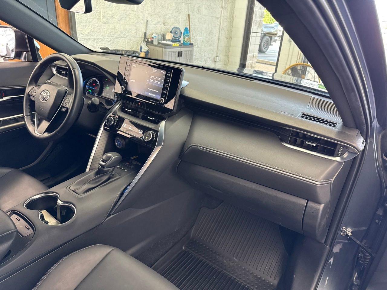Used 2022 Toyota Venza XLE AWD/4WD image 51