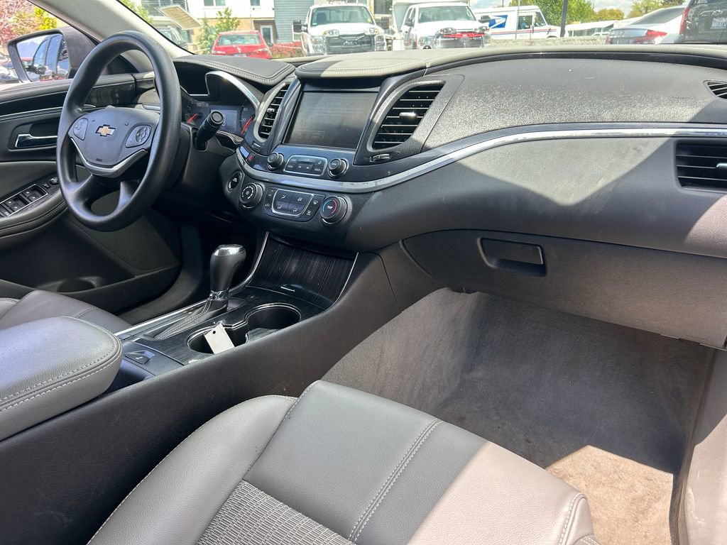 Used 2018 Chevrolet Impala LS FWD image 29