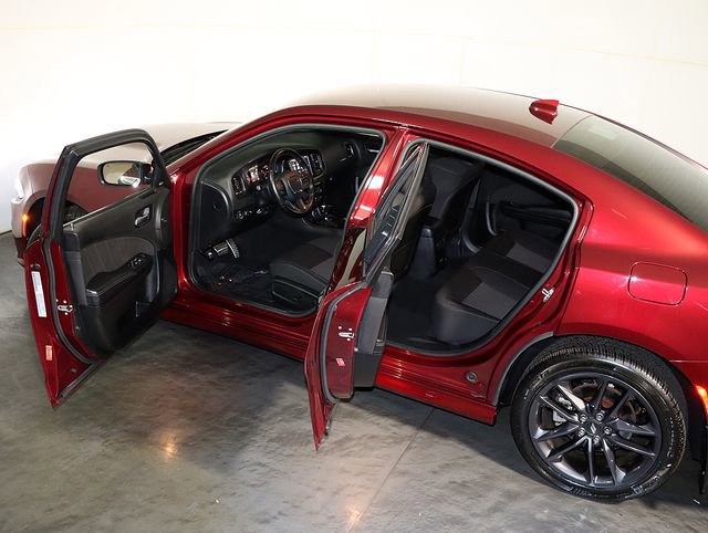 Used 2022 Dodge Charger GT w/ Blacktop Package image 5