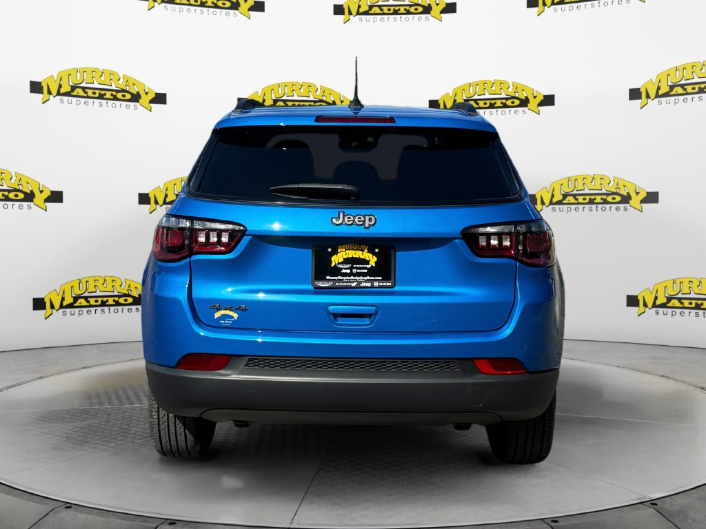 New 2025 Jeep Compass Latitude w/ Sun & Sound Group AWD/4WD image 4