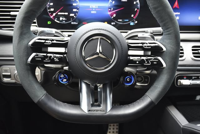 Used 2025 Mercedes-Benz GLS 63 AMG 4MATIC image 7