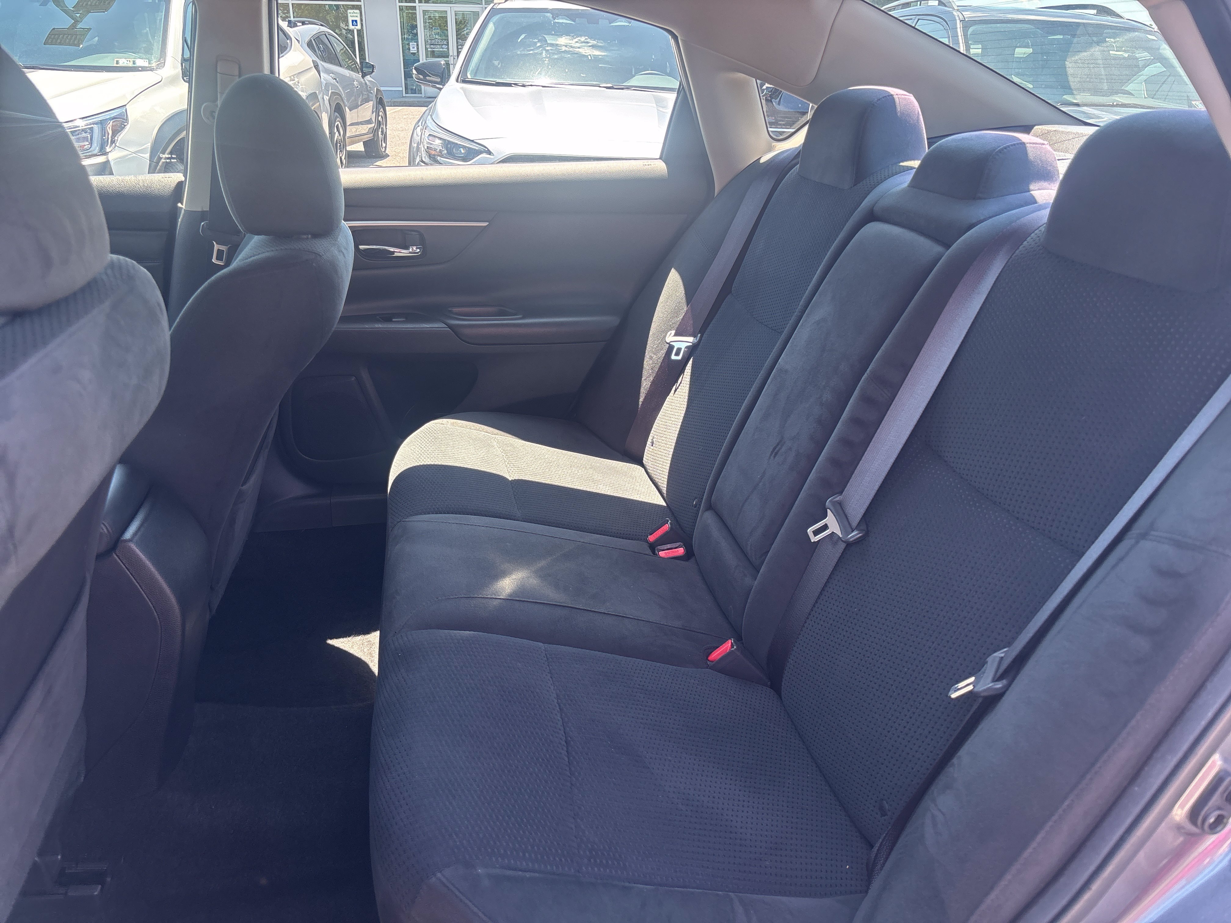 Used 2015 Nissan Altima 2.5 S w/ Sport Value Package FWD image 26