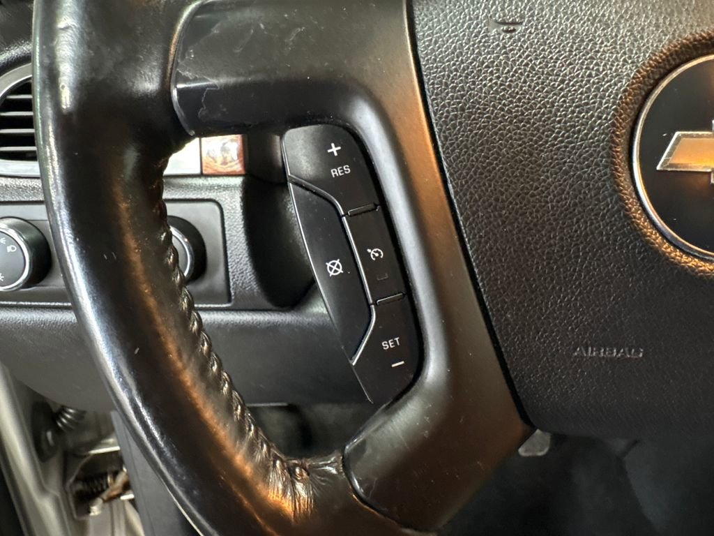 Used 2007 Chevrolet Avalanche LTZ w/ LTZ Preferred Equipment Group image 21