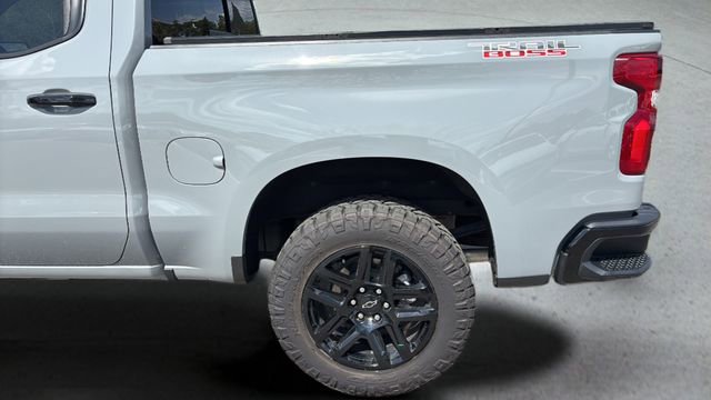 Used 2024 Chevrolet Silverado 1500 LT Trail Boss w/ Convenience Package II image 32