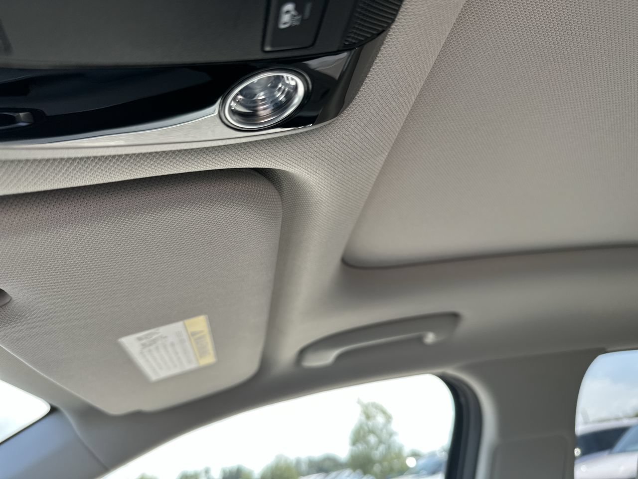 New 2026 Kia Sorento S w/ S Panoramic Sunroof Package FWD image 10