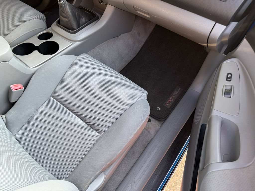 Used 2008 Toyota Tacoma X-Runner RWD image 34