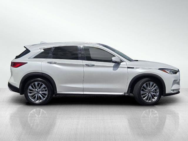 Certified 2025 INFINITI QX50 Luxe AWD/4WD image 3