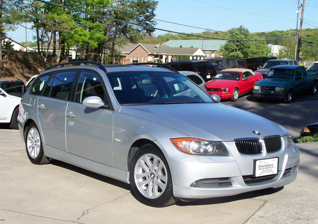 Used 2007 BMW 328xi Wagon AWD/4WD image 1