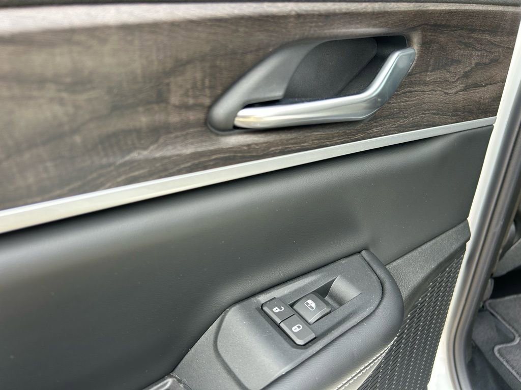 New 2026 Jeep Grand Cherokee Altitude image 27