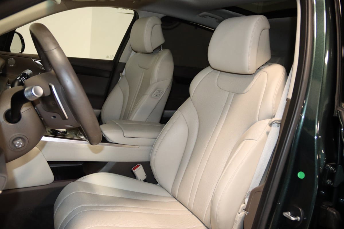 Used 2024 Genesis GV80 3.5T image 40
