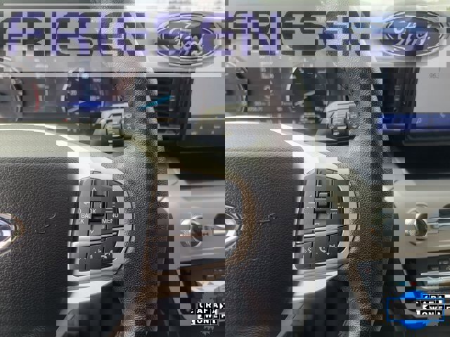 Used 2024 Ford Explorer XLT w/ Equipment Group 202A image 16