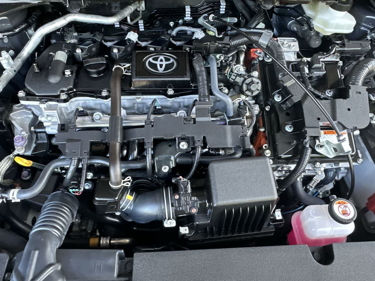 Used 2026 Toyota Corolla LE FWD image 12