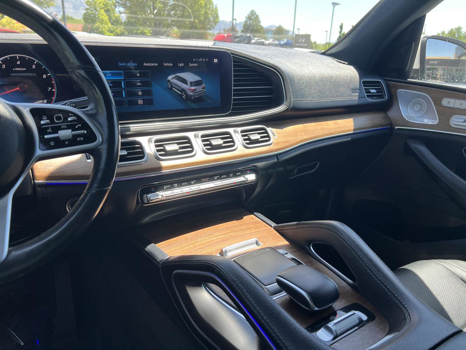 Used 2020 Mercedes-Benz GLS 450 4MATIC image 32