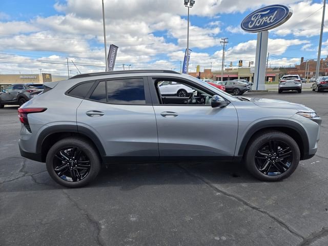 Used 2025 Chevrolet Trax ACTIV w/ Driver Confidence Package image 8